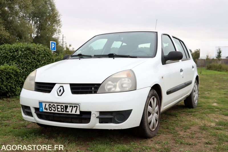 Clio 2 diesel - PKW: das Bild 1 Clio 2 diesel - PKW: das Bild 1