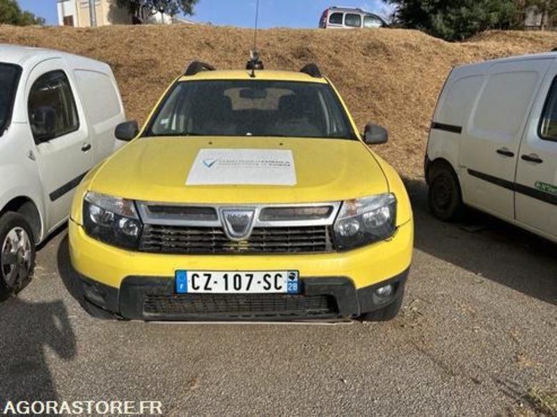 DACIA DUSTER - 2013 - 237032 KM - CZ107SC - SUV/ Geländewagen: das Bild 1 DACIA DUSTER - 2013 - 237032 KM - CZ107SC - SUV/ Geländewagen: das Bild 1