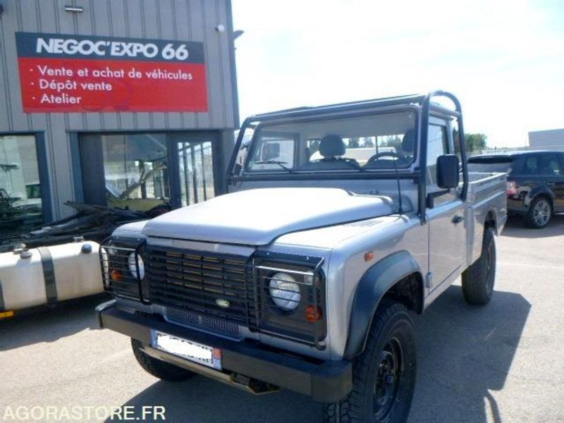 DEFENDER -Land Rover - 2011 - 131930km - 122ch - BON ETAT - SUV/ Geländewagen: das Bild 2 DEFENDER -Land Rover - 2011 - 131930km - 122ch - BON ETAT - SUV/ Geländewagen: das Bild 2