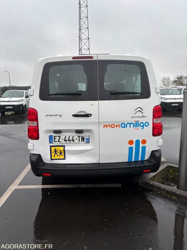 EZ-444-TN - Roulant - CITROEN JUMPY SPACE TOURER - VP - CG KS - 214 995 Kms - Kleinbus, Personentransporter: das Bild 5 EZ-444-TN - Roulant - CITROEN JUMPY SPACE TOURER - VP - CG KS - 214 995 Kms - Kleinbus, Personentransporter: das Bild 5