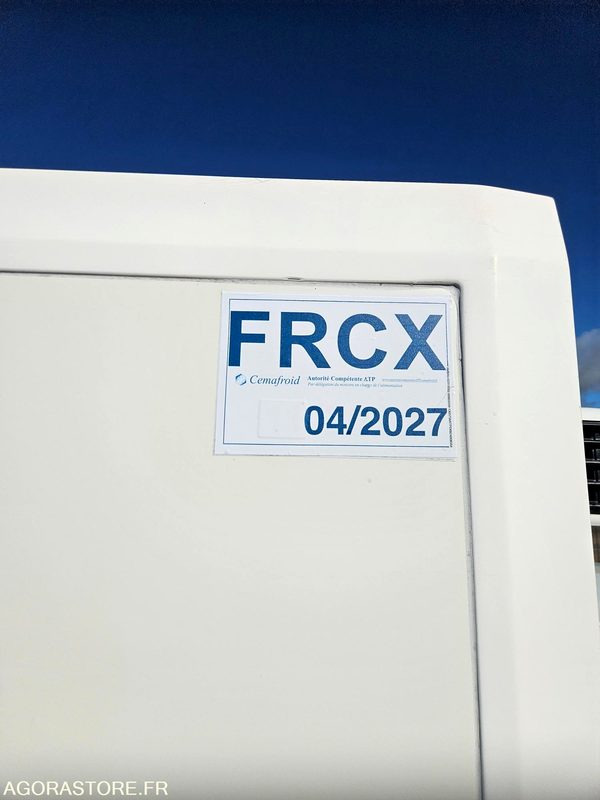 FIAT SCUDO 2.0 130 CAISSE FRIGORIFIQUE FRCX 3 PLACES - Kühltransporter: das Bild 4 FIAT SCUDO 2.0 130 CAISSE FRIGORIFIQUE FRCX 3 PLACES - Kühltransporter: das Bild 4