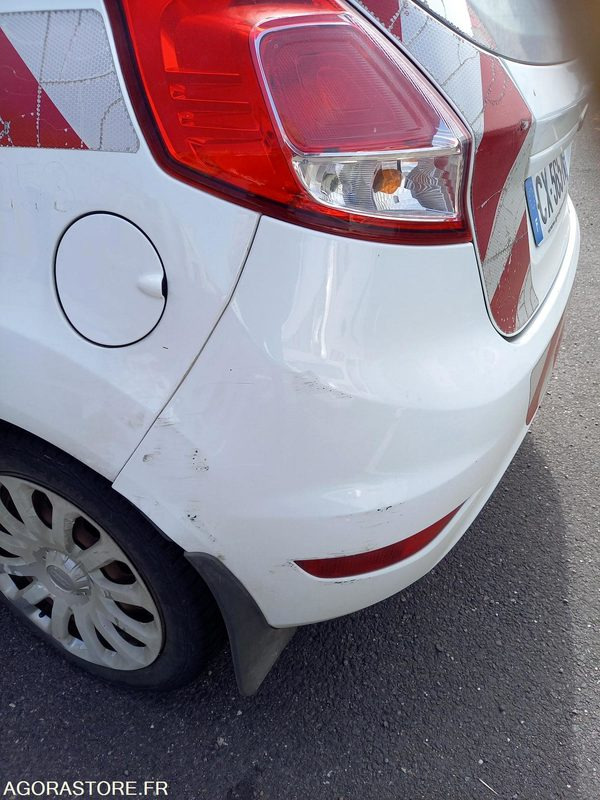 FORD FIESTA TDCI 70 FAP TREND -5 PORTES - PKW: das Bild 3 FORD FIESTA TDCI 70 FAP TREND -5 PORTES - PKW: das Bild 3