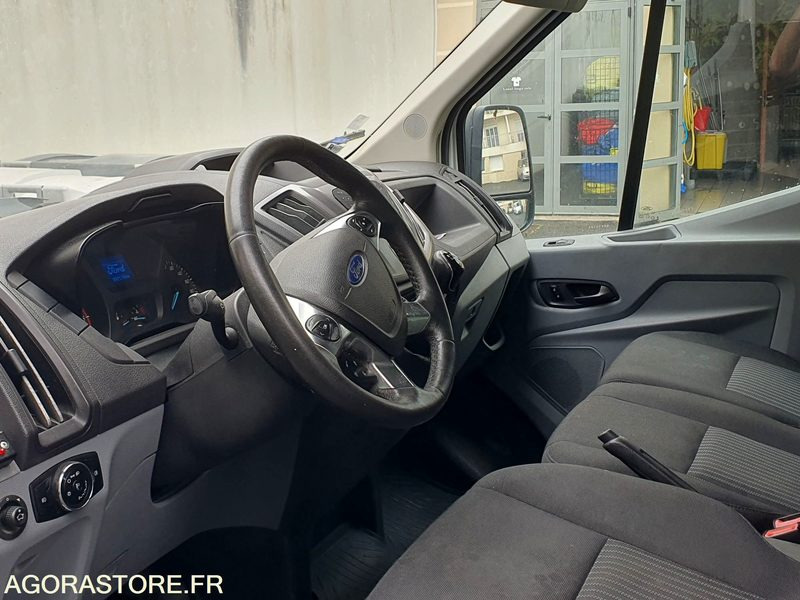 FORD TRANSIT AD BLUE 92178kms 2017 - Koffer Transporter: das Bild 5 FORD TRANSIT AD BLUE 92178kms 2017 - Koffer Transporter: das Bild 5