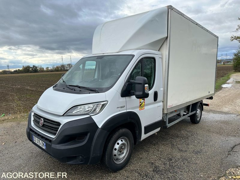 FOURGON - FIAT - DUCATO CAISSE 20m3 HAYON - 2018 / 108.000 KM - Kastenwagen: das Bild 2 FOURGON - FIAT - DUCATO CAISSE 20m3 HAYON - 2018 / 108.000 KM - Kastenwagen: das Bild 2