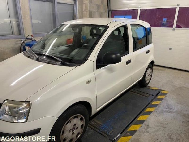 Fiat Panda - 1428 - PKW: das Bild 1 Fiat Panda - 1428 - PKW: das Bild 1