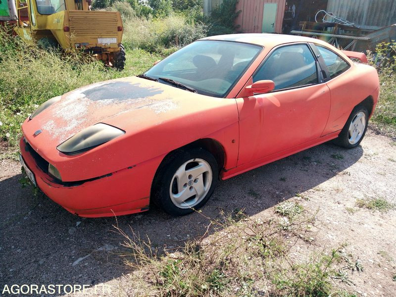 Fiat coupée 1.8L 16V - PKW: das Bild 2 Fiat coupée 1.8L 16V - PKW: das Bild 2