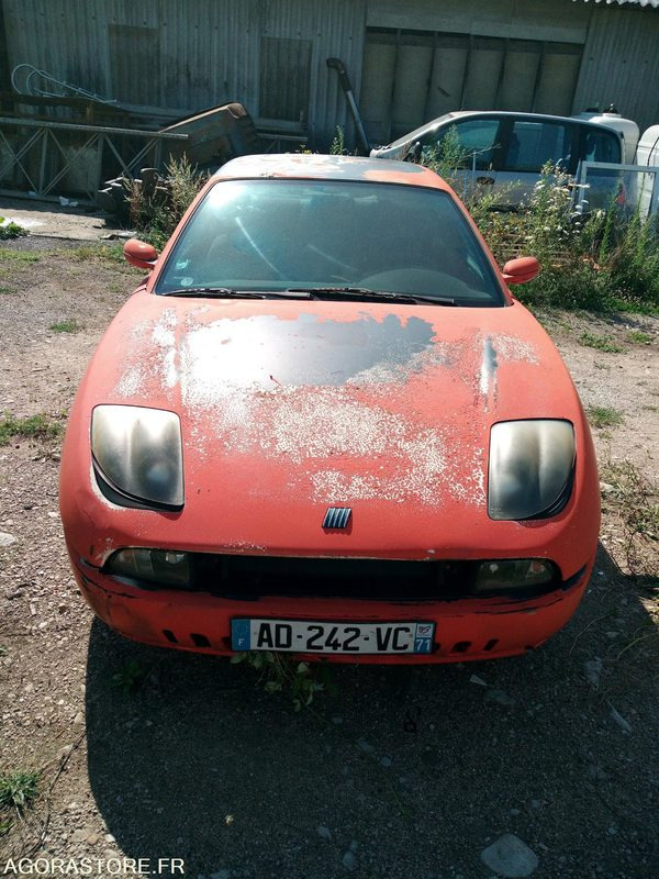 Fiat coupée 1.8L 16V - PKW: das Bild 1 Fiat coupée 1.8L 16V - PKW: das Bild 1