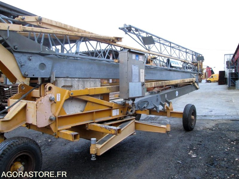 GRUE - POTAIN HD 10 A - TRES BON ETAT - Turmkran: das Bild 1 GRUE - POTAIN HD 10 A - TRES BON ETAT - Turmkran: das Bild 1