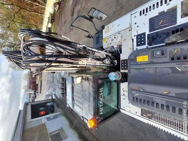 HITACHI 140 - Bagger: das Bild 2 HITACHI 140 - Bagger: das Bild 2