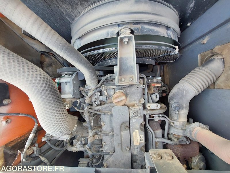 HITACHI 140 - Bagger: das Bild 4 HITACHI 140 - Bagger: das Bild 4