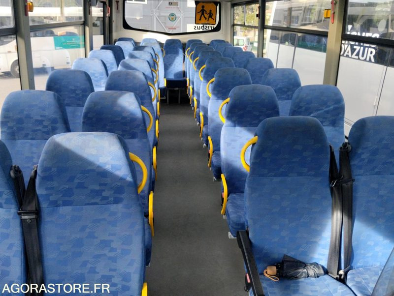IVECO BUS KAPENA N°142062 - Kleinbus, Personentransporter: das Bild 5 IVECO BUS KAPENA N°142062 - Kleinbus, Personentransporter: das Bild 5
