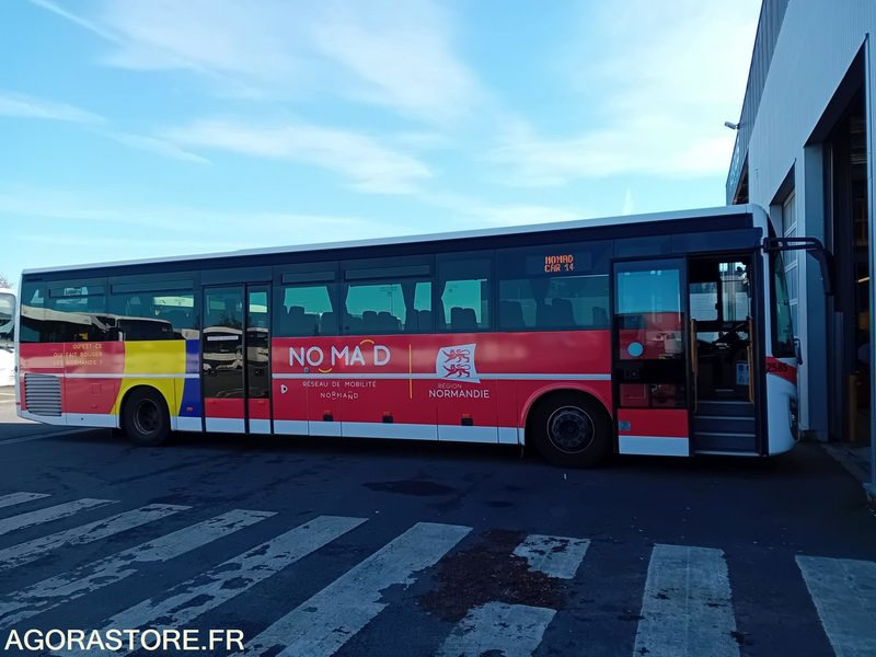 IVECO CROSSWAY LINE - DS 235 TY - E6 - 2015 - 450000 KM - BOX FAP HS - Reisebus: das Bild 2 IVECO CROSSWAY LINE - DS 235 TY - E6 - 2015 - 450000 KM - BOX FAP HS - Reisebus: das Bild 2