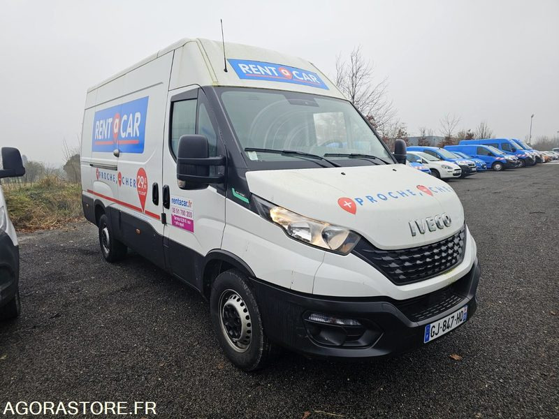 Iveco daily 35S14 - 2022 - 8815 Kms - Kastenwagen: das Bild 2 Iveco daily 35S14 - 2022 - 8815 Kms - Kastenwagen: das Bild 2