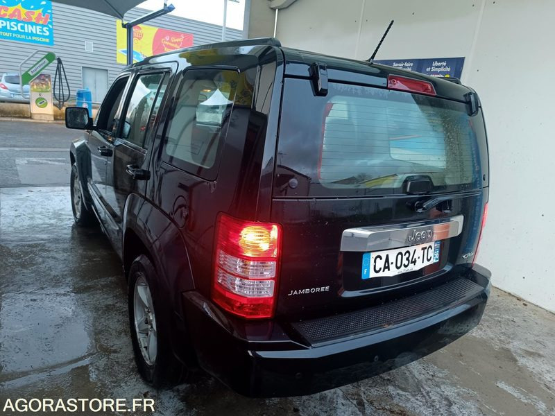 Jeep Cherokee IV 2.8 CRD Jamboree - 2009 - 193 000 KM - PKW: das Bild 5 Jeep Cherokee IV 2.8 CRD Jamboree - 2009 - 193 000 KM - PKW: das Bild 5