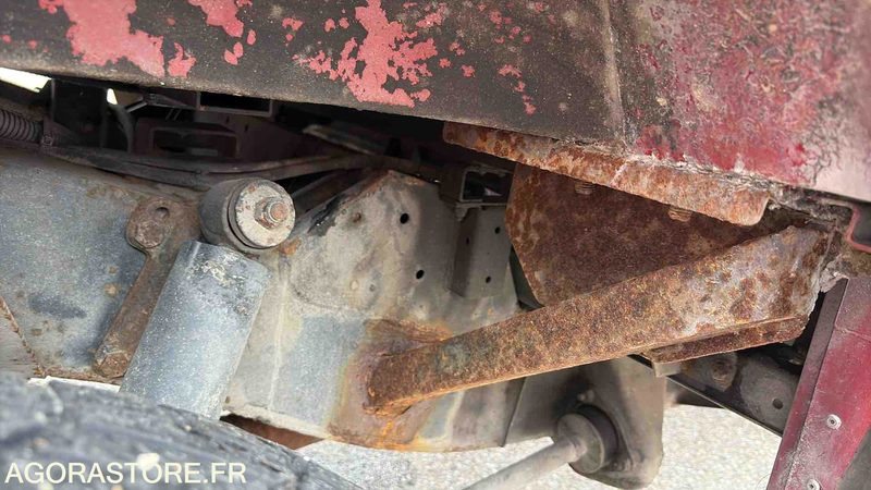LAND ROVER DÉFENDER 178 06 Kms - 1998- 9302 WB 74 - SUV/ Geländewagen: das Bild 5 LAND ROVER DÉFENDER 178 06 Kms - 1998- 9302 WB 74 - SUV/ Geländewagen: das Bild 5