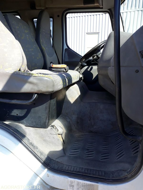 LKW CAMION BI-BENNE + GRUE - PL RENAULT MILDIUM 180 DCI Db - 2003 / 263 610 KM: das Bild 9