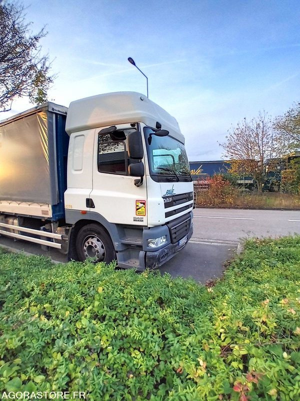 DAF - CF 360 - 2013 / 555996 KM (2278) - LKW: das Bild 5 DAF - CF 360 - 2013 / 555996 KM (2278) - LKW: das Bild 5