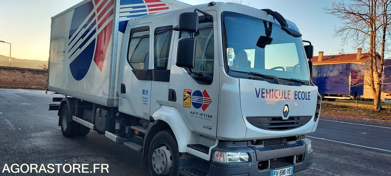 PORTEUR ROUTIER - MIDLUM 220-15 - 3763 - 190000 KMS - - LKW: das Bild 3 PORTEUR ROUTIER - MIDLUM 220-15 - 3763 - 190000 KMS - - LKW: das Bild 3