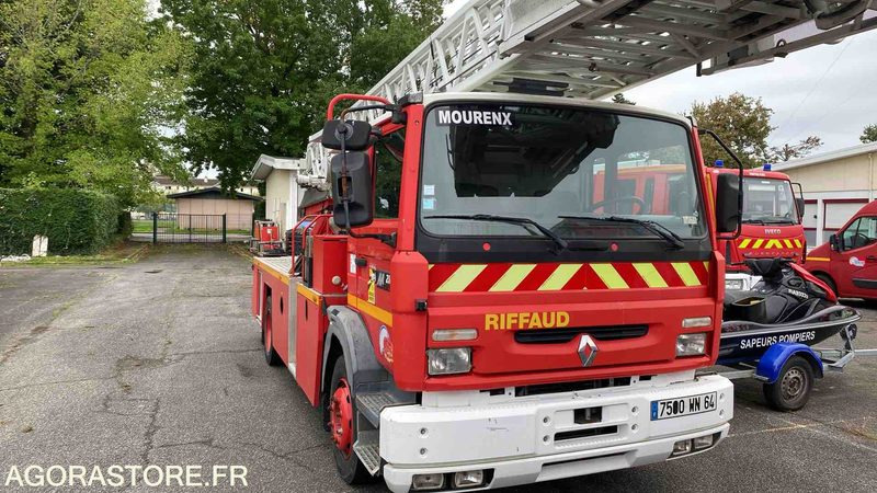 RENAULT M150 - 44104kms - 2000 - LKW: das Bild 3 RENAULT M150 - 44104kms - 2000 - LKW: das Bild 3
