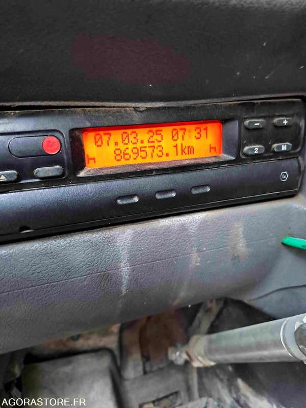 LKW RENAULT Ravitailleur Carburant Artois - 2003 / 869573 KM (P200233): das Bild 6