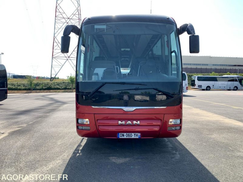 MAN R09 13 metres 2015 - 898600 kms - EURO 6 - Reisebus: das Bild 2 MAN R09 13 metres 2015 - 898600 kms - EURO 6 - Reisebus: das Bild 2