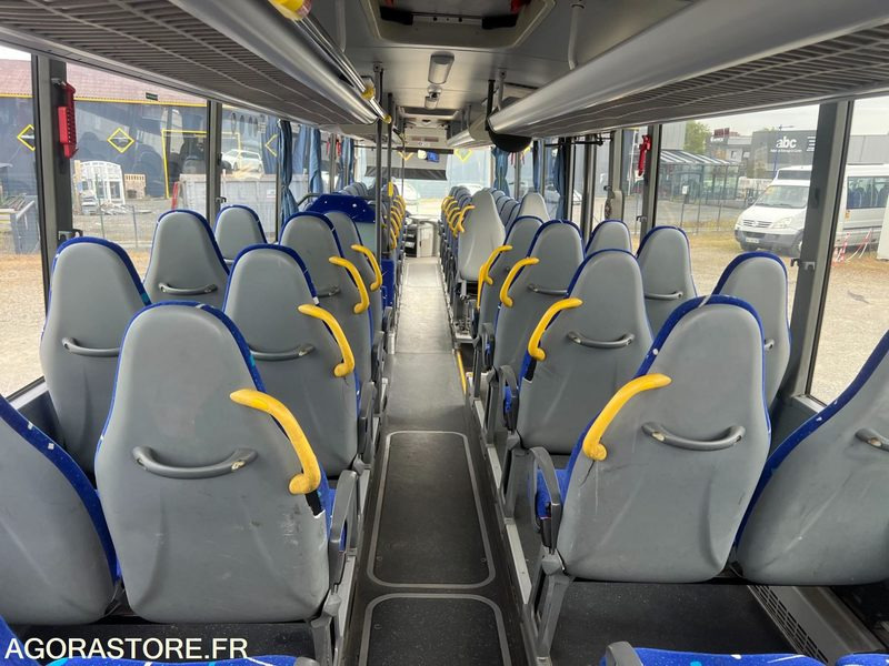 Kleinbus, Personentransporter MERCEDES INTOURO 12.98m N°083212: das Bild 7