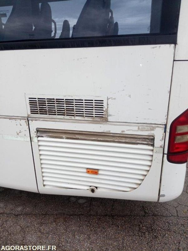 MERCEDES INTOURO N°093357 - Kleinbus, Personentransporter: das Bild 4 MERCEDES INTOURO N°093357 - Kleinbus, Personentransporter: das Bild 4