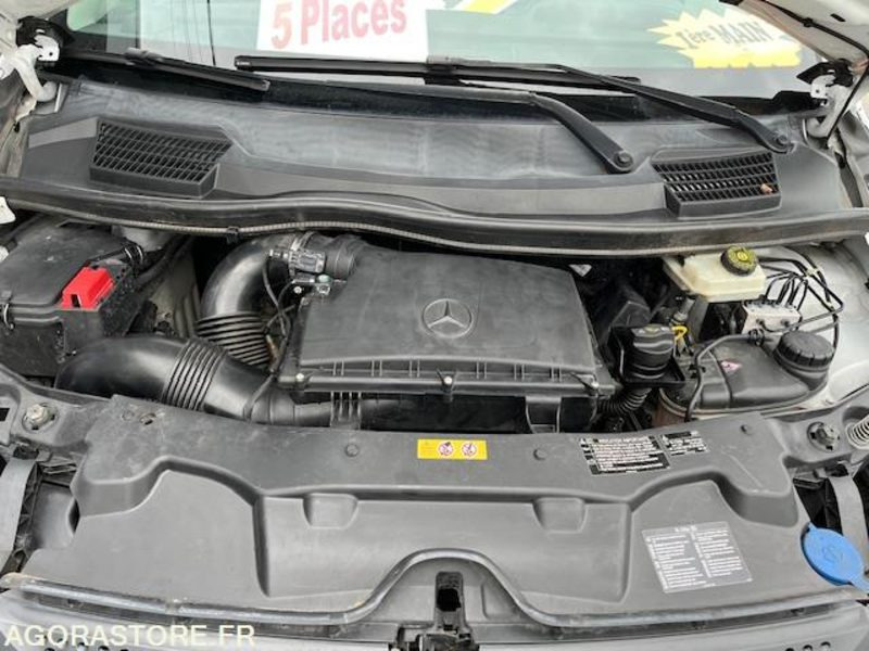 Kastenwagen MERCEDES VITO MIXTO 116 CDI LONG 5 PLACES - 2021 - 193 000km: das Bild 14 Kastenwagen MERCEDES VITO MIXTO 116 CDI LONG 5 PLACES - 2021 - 193 000km: das Bild 14