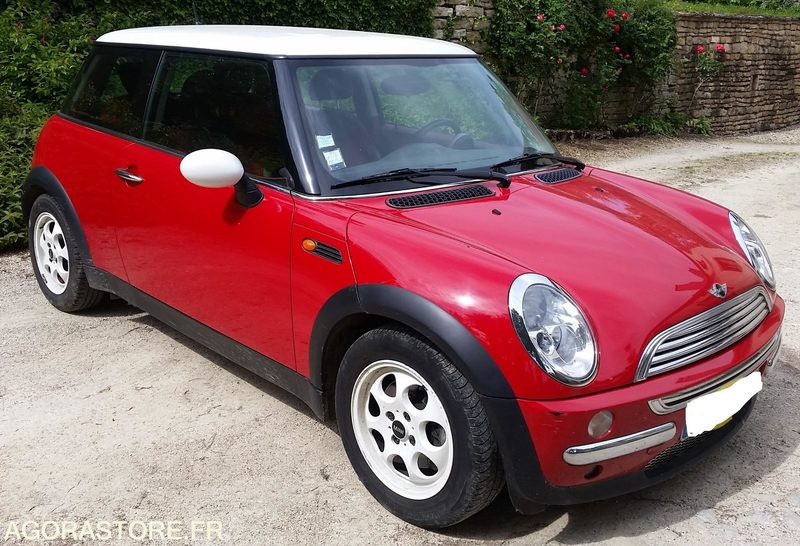 MINI COOPER 1.6 ESSENCE DE 12/2001 AVEC 123458 KM GARANTIS 1 ère MAIN - PKW: das Bild 2 MINI COOPER 1.6 ESSENCE DE 12/2001 AVEC 123458 KM GARANTIS 1 ère MAIN - PKW: das Bild 2
