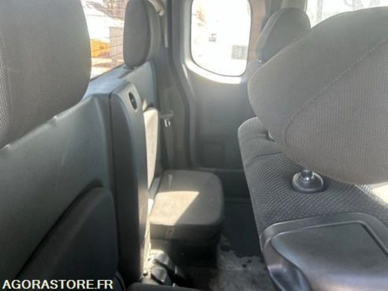 Pick-up NISSAN NAVARRA - 2008 - 173581KM - 3389HN2B: das Bild 14