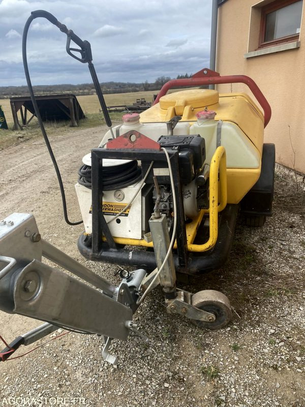 Nettoyeur haute-pression Diesel sur remorque BRENDON BB1000 - Hochdruckreiniger: das Bild 1 Nettoyeur haute-pression Diesel sur remorque BRENDON BB1000 - Hochdruckreiniger: das Bild 1