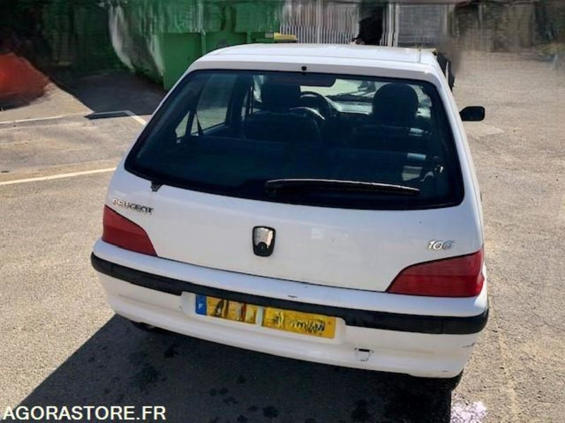 PEUGEOT 106 FINITION ZEN ESSENCE - PKW: das Bild 4 PEUGEOT 106 FINITION ZEN ESSENCE - PKW: das Bild 4