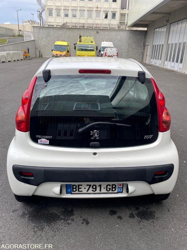 PEUGEOT 107 BE-791-GB - PKW: das Bild 4 PEUGEOT 107 BE-791-GB - PKW: das Bild 4