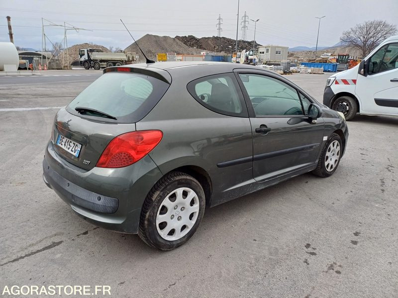 PEUGEOT - 207 - 2007 / 362506 KM (P0401803) - PKW: das Bild 2 PEUGEOT - 207 - 2007 / 362506 KM (P0401803) - PKW: das Bild 2