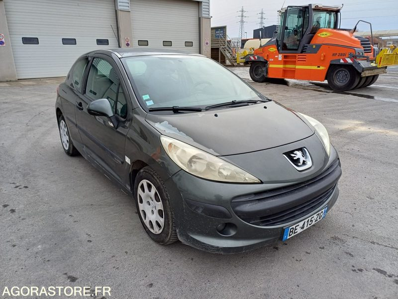 PEUGEOT - 207 - 2007 / 362506 KM (P0401803) - PKW: das Bild 3 PEUGEOT - 207 - 2007 / 362506 KM (P0401803) - PKW: das Bild 3