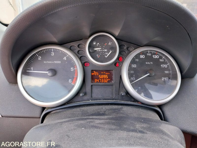 PEUGEOT - 207 - 2011 / 347332 KM (REM11152) - PKW: das Bild 5 PEUGEOT - 207 - 2011 / 347332 KM (REM11152) - PKW: das Bild 5