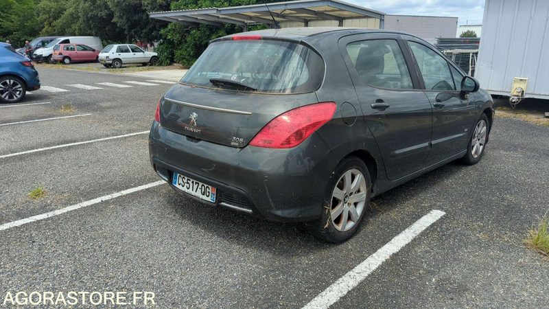 PEUGEOT 308 - 118643kms - 2013 - PKW: das Bild 2 PEUGEOT 308 - 118643kms - 2013 - PKW: das Bild 2