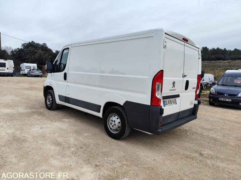 PEUGEOT BOXER L1H1 2.0 BlueHDi 110CH - 2017 - 239000KMS - Kleintransporter: das Bild 3 PEUGEOT BOXER L1H1 2.0 BlueHDi 110CH - 2017 - 239000KMS - Kleintransporter: das Bild 3