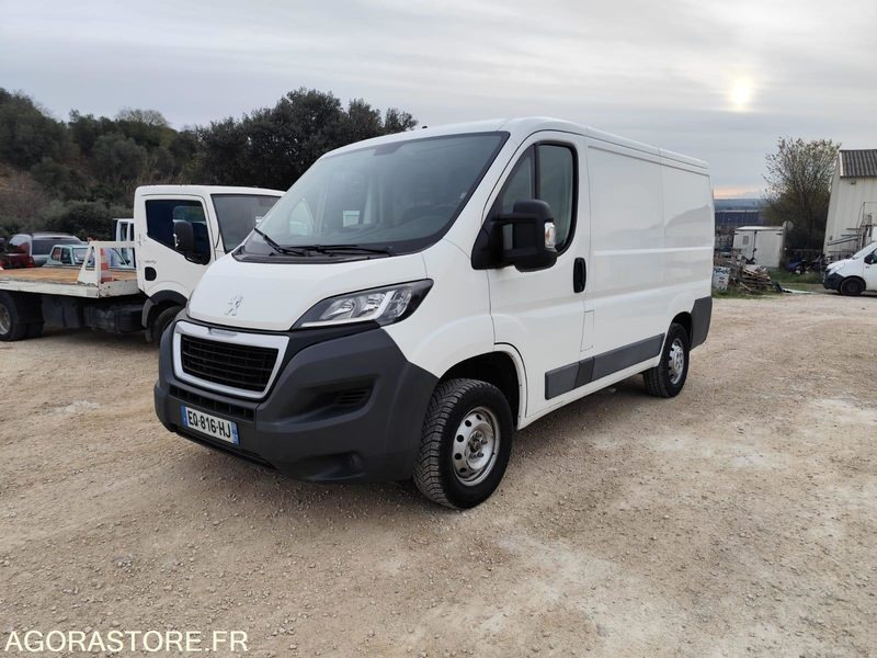 PEUGEOT BOXER L1H1 2.0 BlueHDi 110CH - 2017 - 239000KMS - Kleintransporter: das Bild 4 PEUGEOT BOXER L1H1 2.0 BlueHDi 110CH - 2017 - 239000KMS - Kleintransporter: das Bild 4