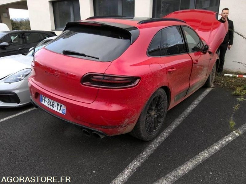 PORSCHE MACAN GTS 3.0 BI-TURBO 360 CH ACCIDENTÉ (2019) - SUV/ Geländewagen: das Bild 3 PORSCHE MACAN GTS 3.0 BI-TURBO 360 CH ACCIDENTÉ (2019) - SUV/ Geländewagen: das Bild 3