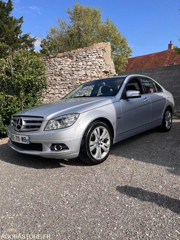 PRIX TTC 0%TVA - MERCEDES C220 CDI AVANTGARDE 2010 135200 km BVA - PKW: das Bild 1 PRIX TTC 0%TVA - MERCEDES C220 CDI AVANTGARDE 2010 135200 km BVA - PKW: das Bild 1