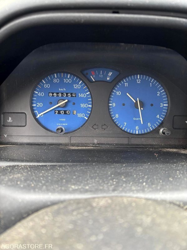 Peugeot 106 - PKW: das Bild 5 Peugeot 106 - PKW: das Bild 5