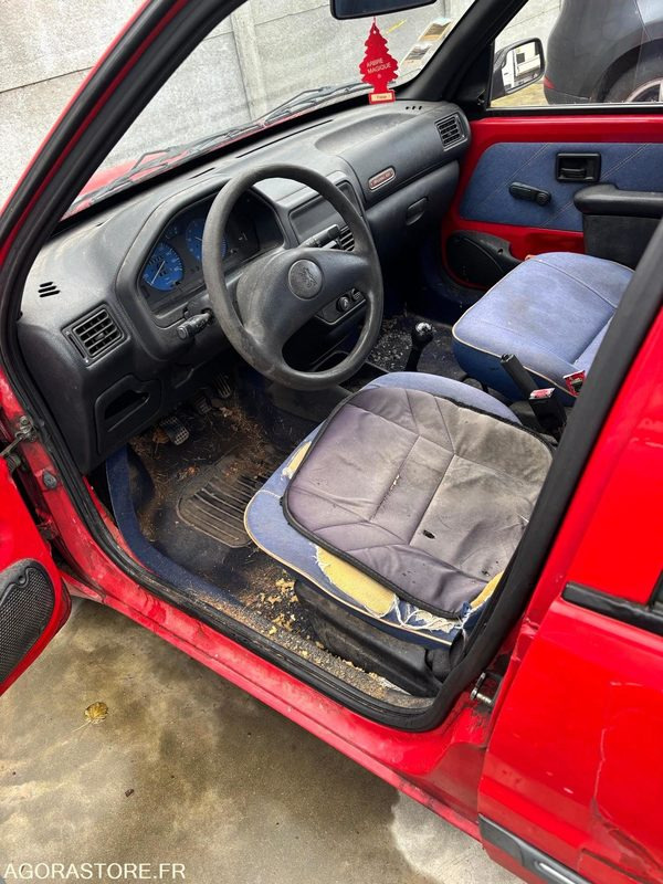 Peugeot 106 - PKW: das Bild 4 Peugeot 106 - PKW: das Bild 4