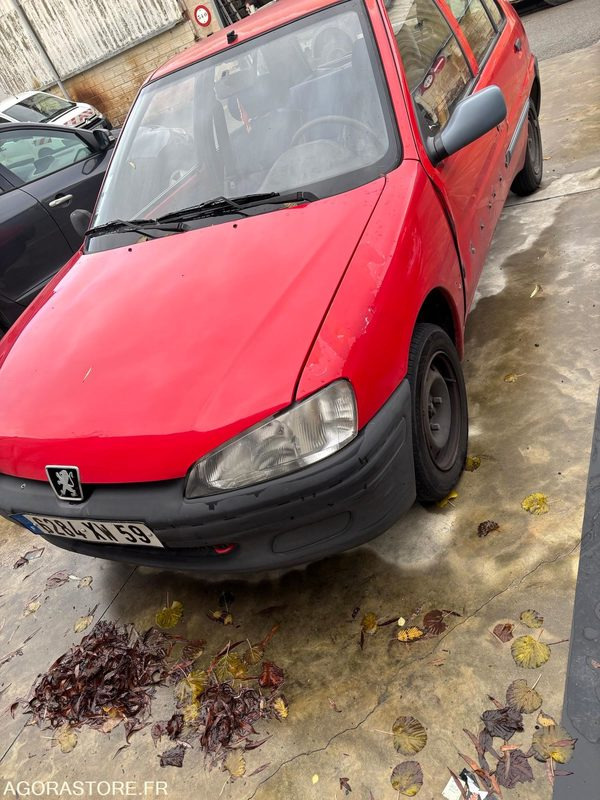 Peugeot 106 - PKW: das Bild 3 Peugeot 106 - PKW: das Bild 3