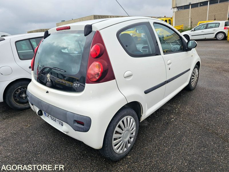 Peugeot 107 - 2013 - 105006km - CP037TD - PKW: das Bild 3 Peugeot 107 - 2013 - 105006km - CP037TD - PKW: das Bild 3