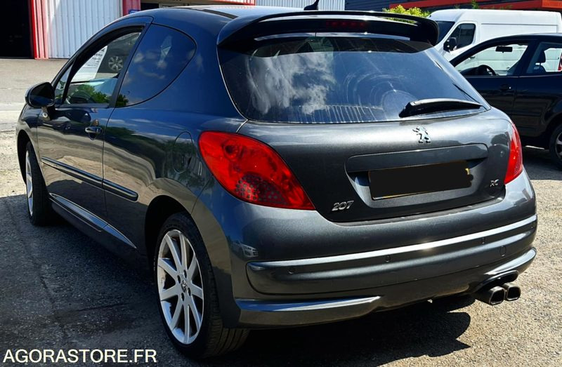Peugeot 207 RC - PKW: das Bild 2 Peugeot 207 RC - PKW: das Bild 2