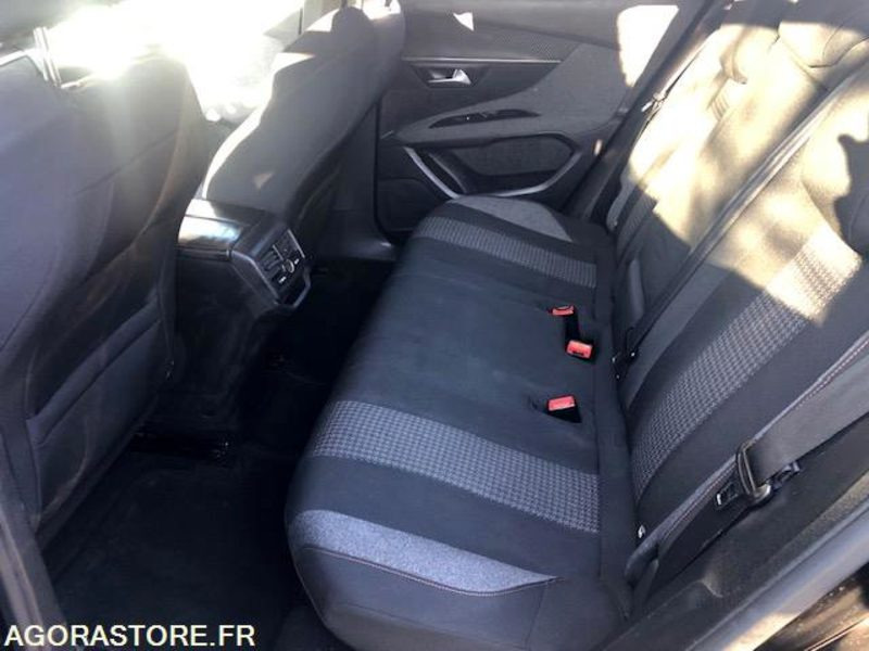 Peugeot 3008 BlueHdi 120 S&S Allure Business BOITE AUTO EAT8 - Courroie faite - PKW: das Bild 5 Peugeot 3008 BlueHdi 120 S&S Allure Business BOITE AUTO EAT8 - Courroie faite - PKW: das Bild 5