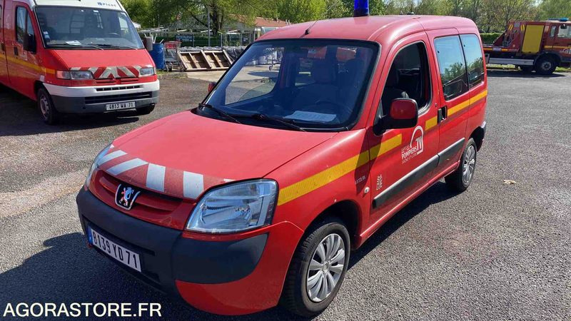Peugeot - Partner Totem - 2006 - 188288KMS - 8139YD71 - Kleintransporter: das Bild 1 Peugeot - Partner Totem - 2006 - 188288KMS - 8139YD71 - Kleintransporter: das Bild 1