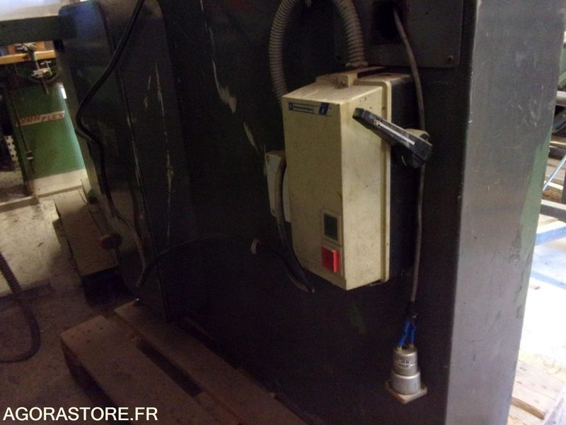 Metallbandsäge RARE SCIE a ruban verticale a métaux ULTRA: das Bild 8 Metallbandsäge RARE SCIE a ruban verticale a métaux ULTRA: das Bild 8