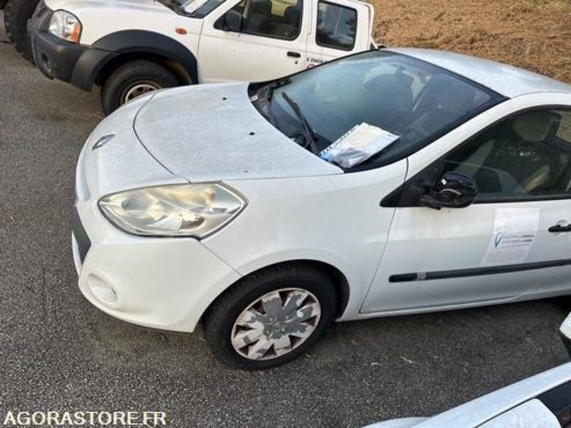 RENAULT CLIO - 2010 - 104062KM - AK212NT - PKW: das Bild 3 RENAULT CLIO - 2010 - 104062KM - AK212NT - PKW: das Bild 3